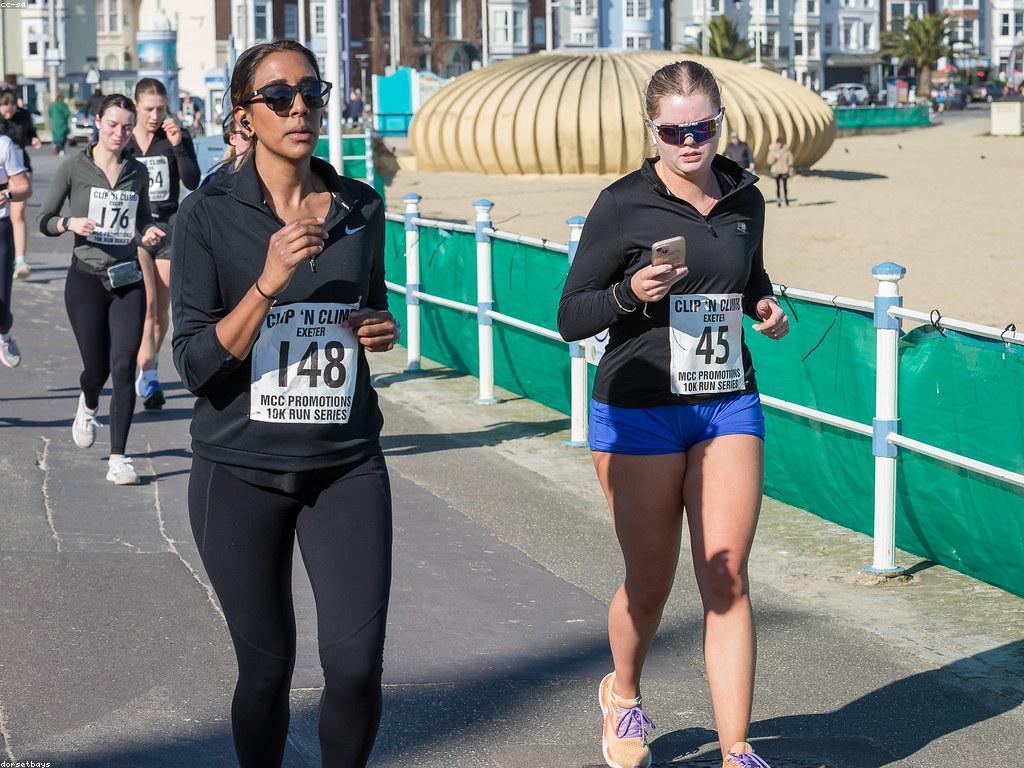 វប្បធម៌និងគម្លាតនៃល្បែងកីឡា