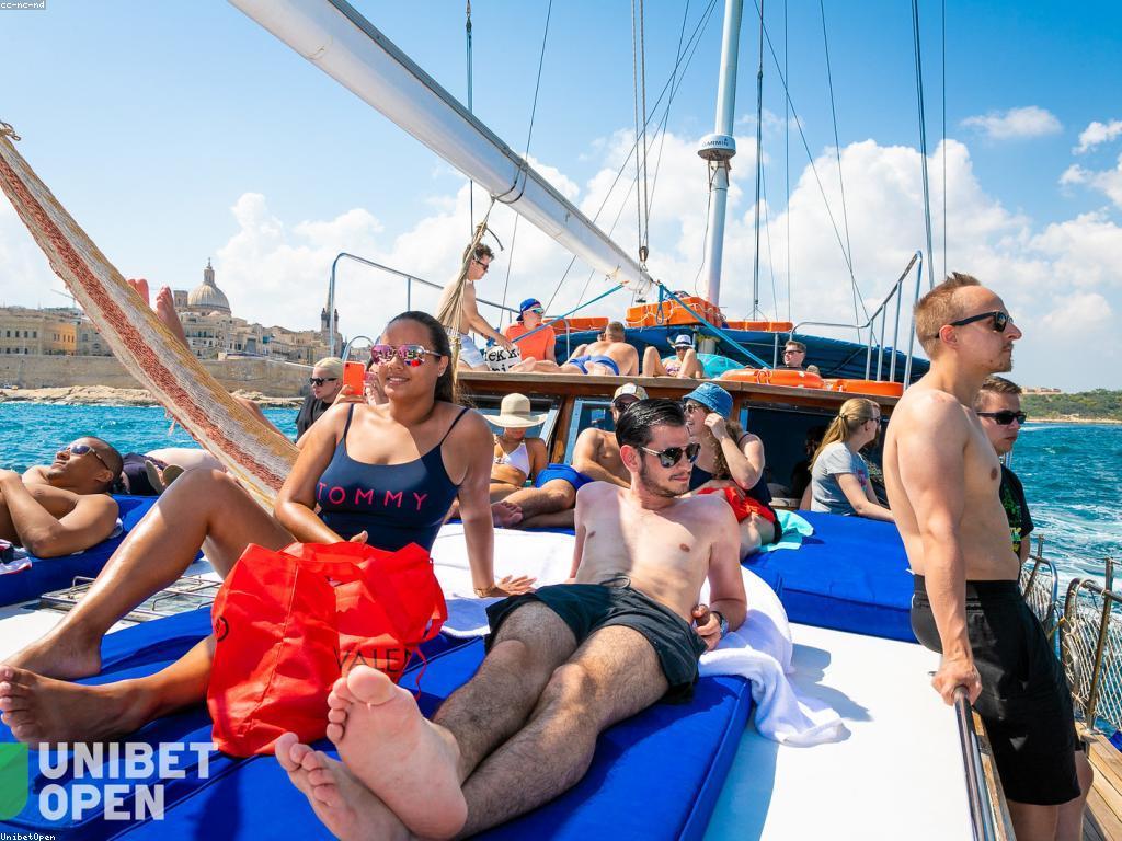 ម៉ាស៊ីនកាស៊ីណូ: ជំហានចាប់ផ្តើមសម្រាប់អ្នកដែលចូលចិត្តលេងហ្គេម